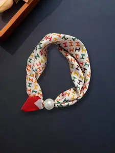 Pearl Magnetic Clasp Necklace Scarf, Colorful Letter H Pattern Pendant, Soft Comfortable Wrap, Fashion Accessory, Casual Versatile, All Season Shawl