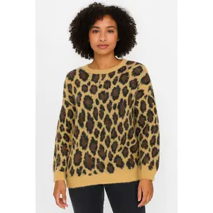 WOMEN'S LONG SLEEVE ANIMAL PRINT PULLOVER SWEATER