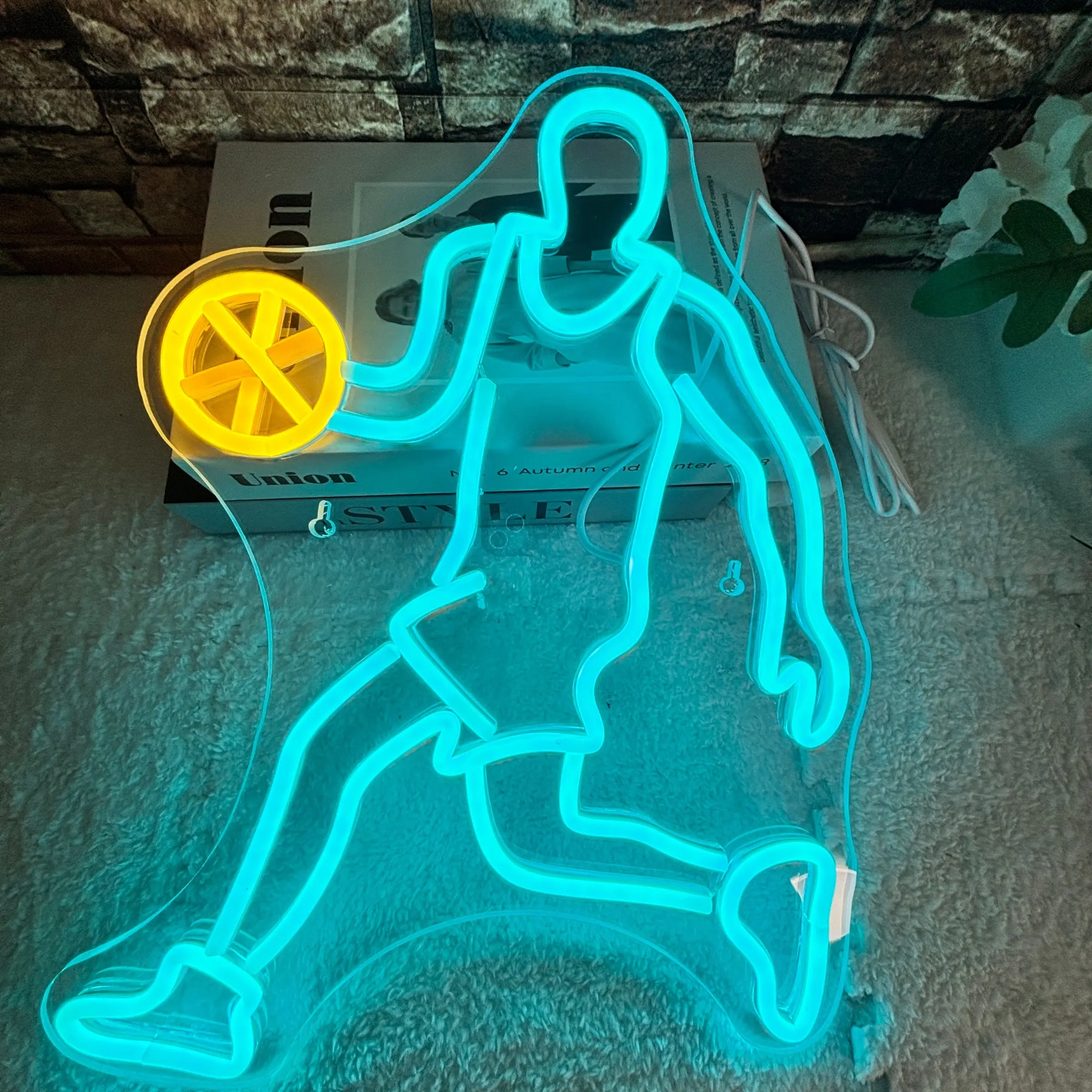 1pc Play Basketball Neon Light Sign, Basketball Led Neon Light, Dimmable LED Neon Signs for Wall Decor, Sports Neon Signs for Room Bedroom Shop GYM Decor, Neon Accent Lights