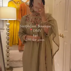 (SIZE46)SimplyJassi Boutique Nazaakat Classic Salwar Kameez - Timeless Punjabi Elegance Simple Graceful & Effortlessly Beautiful for Comfort and Charm