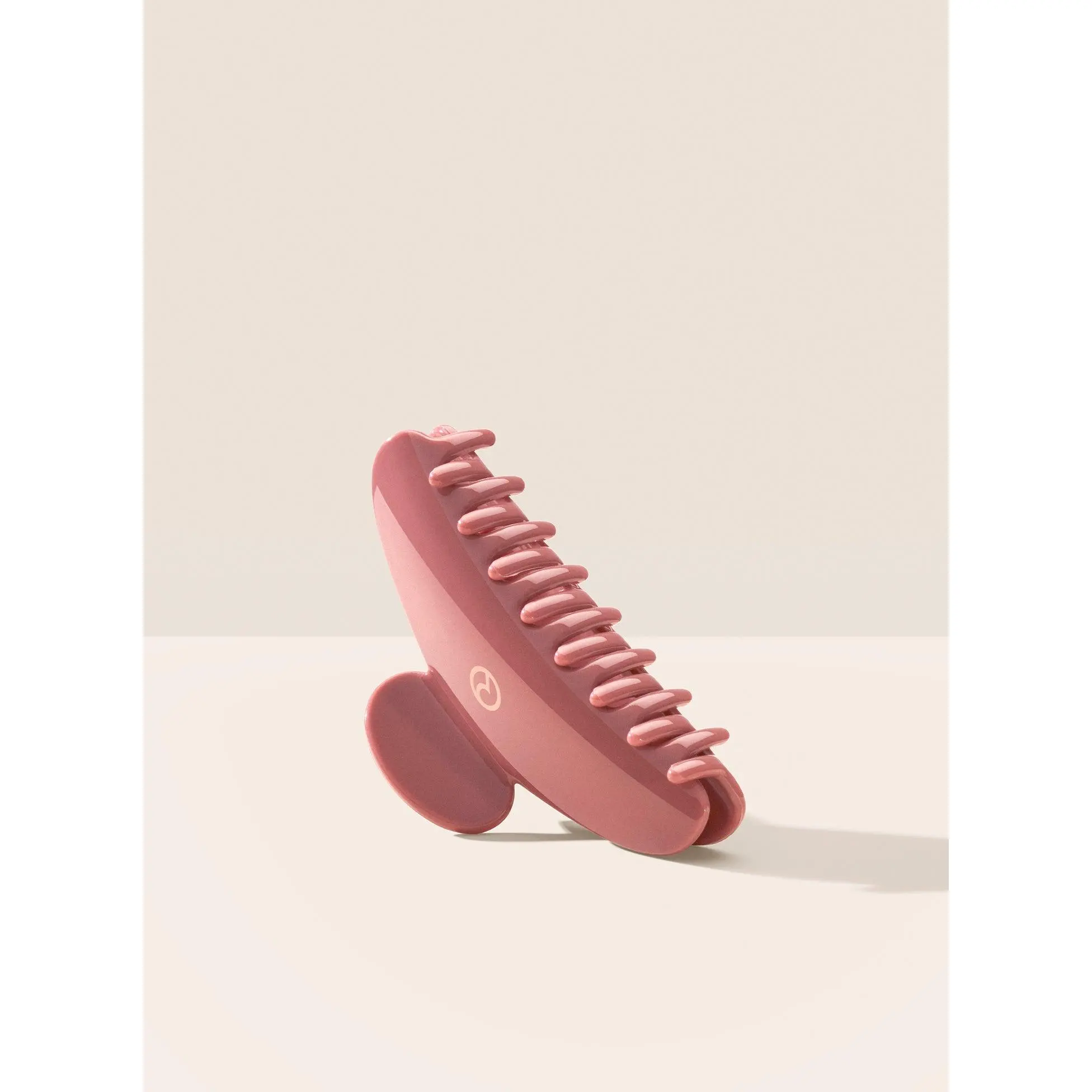 Find Comfort Claw Clip – Awaken Confidence