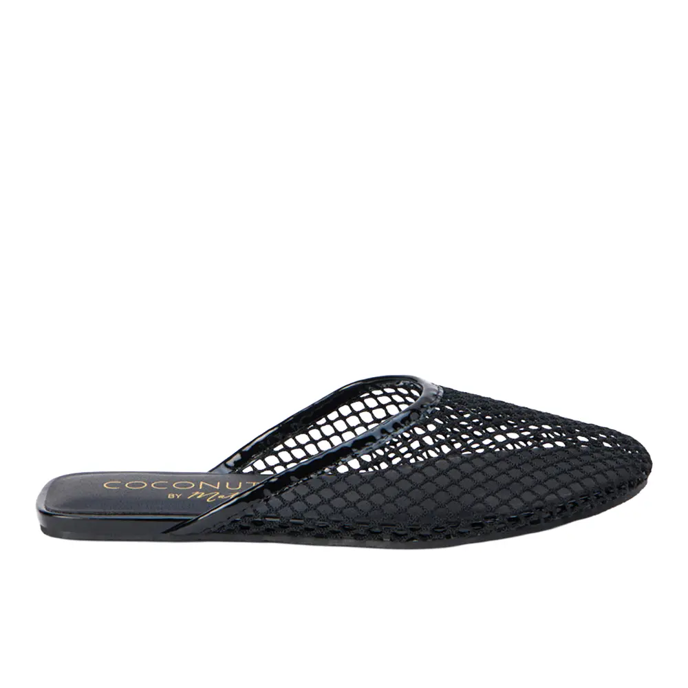 COCONUTS by Matisse Womens Brooklyn Mule Flats Casual - Black
