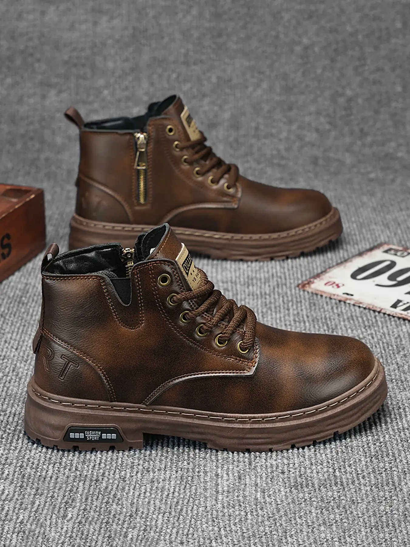 (The boots are one size smaller)Men's Fashionable Lace Up Ankle Boots, Casual Comfortable Boots for Daily Wear, Male All-match Trendy Shoes for Daily