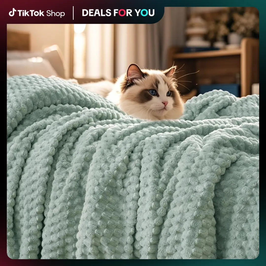 [Summer Gifts] PHF Ultra Soft Flannel Fleece Blanket - Jacquard Plaid Pattern, 340GSM Aesthetic Fluffy Cozy Thick Weighted Blanket, Stylish Home Decor