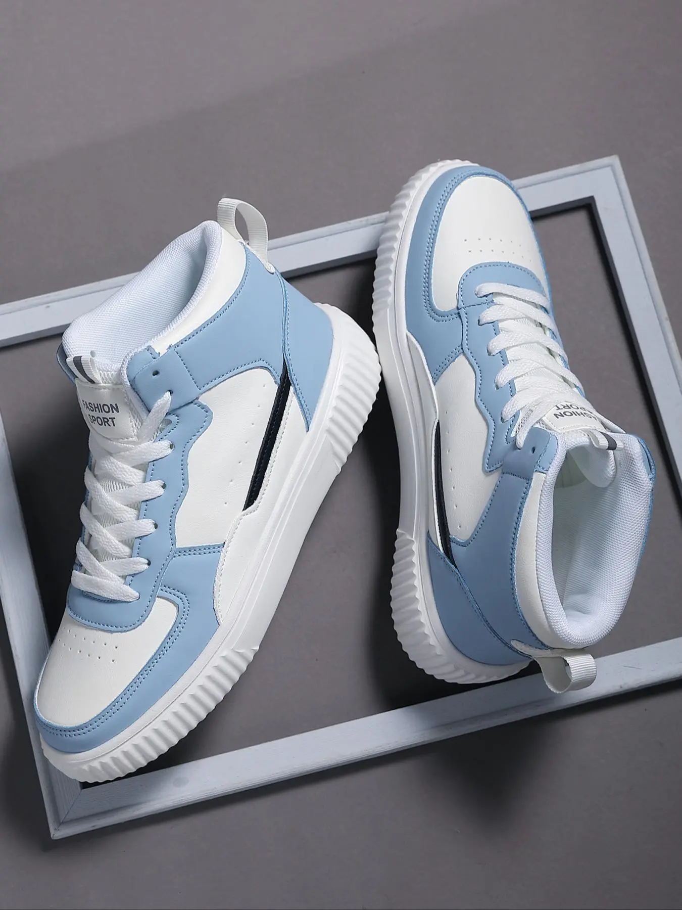 Men's Colorblock Lace Up High Top Skate Shoes, Casual Comfortable Breathable Sports Shoes, Fashionable Skate Shoes for Outdoor Sports, Colorblock Patchwork Design Sneakers, Footwear Sneakers
