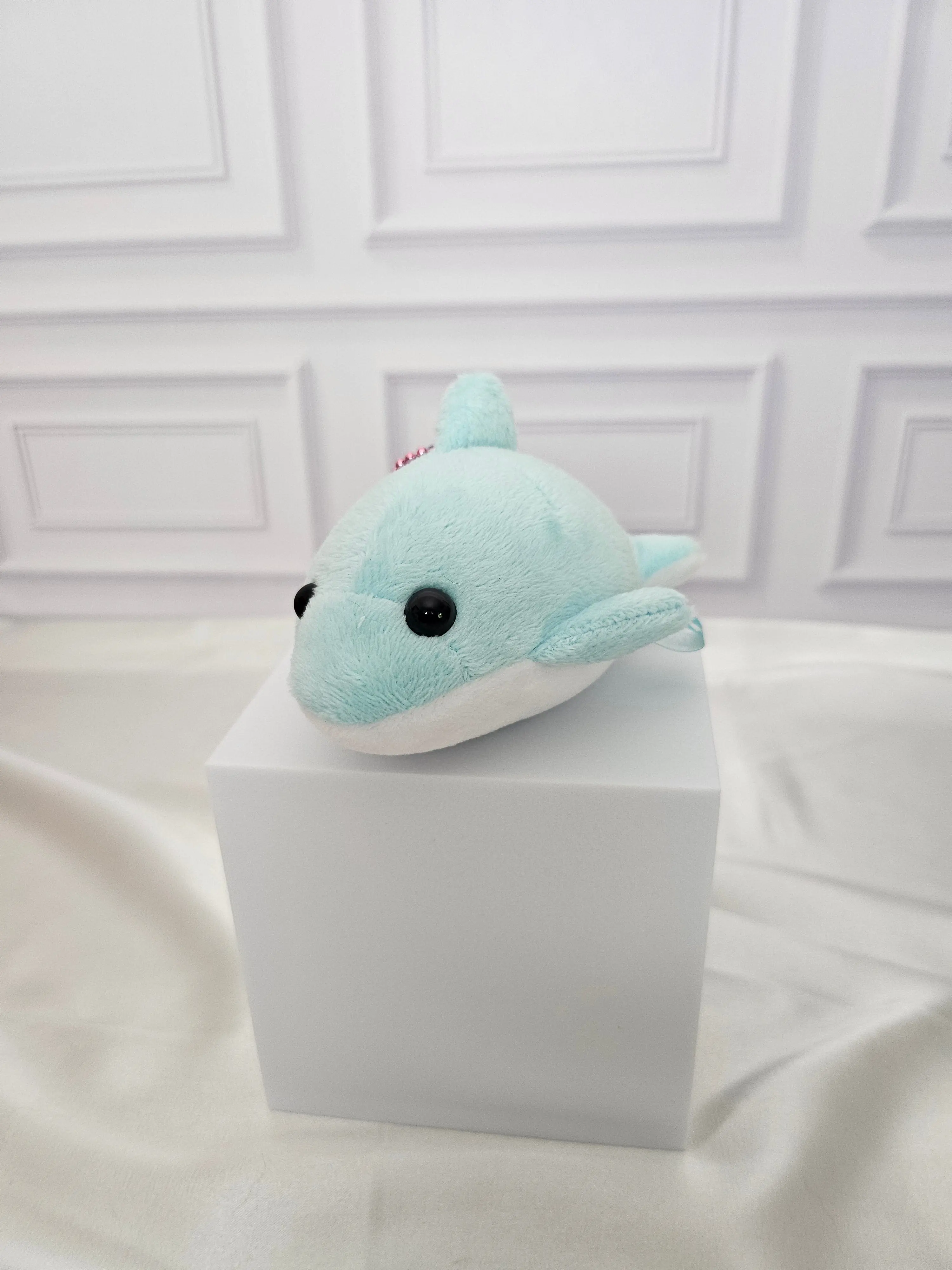 Blue Dolphin - Pocket Aquarium Medium Puchimaru - Bean-filled Plush Keychain gift
