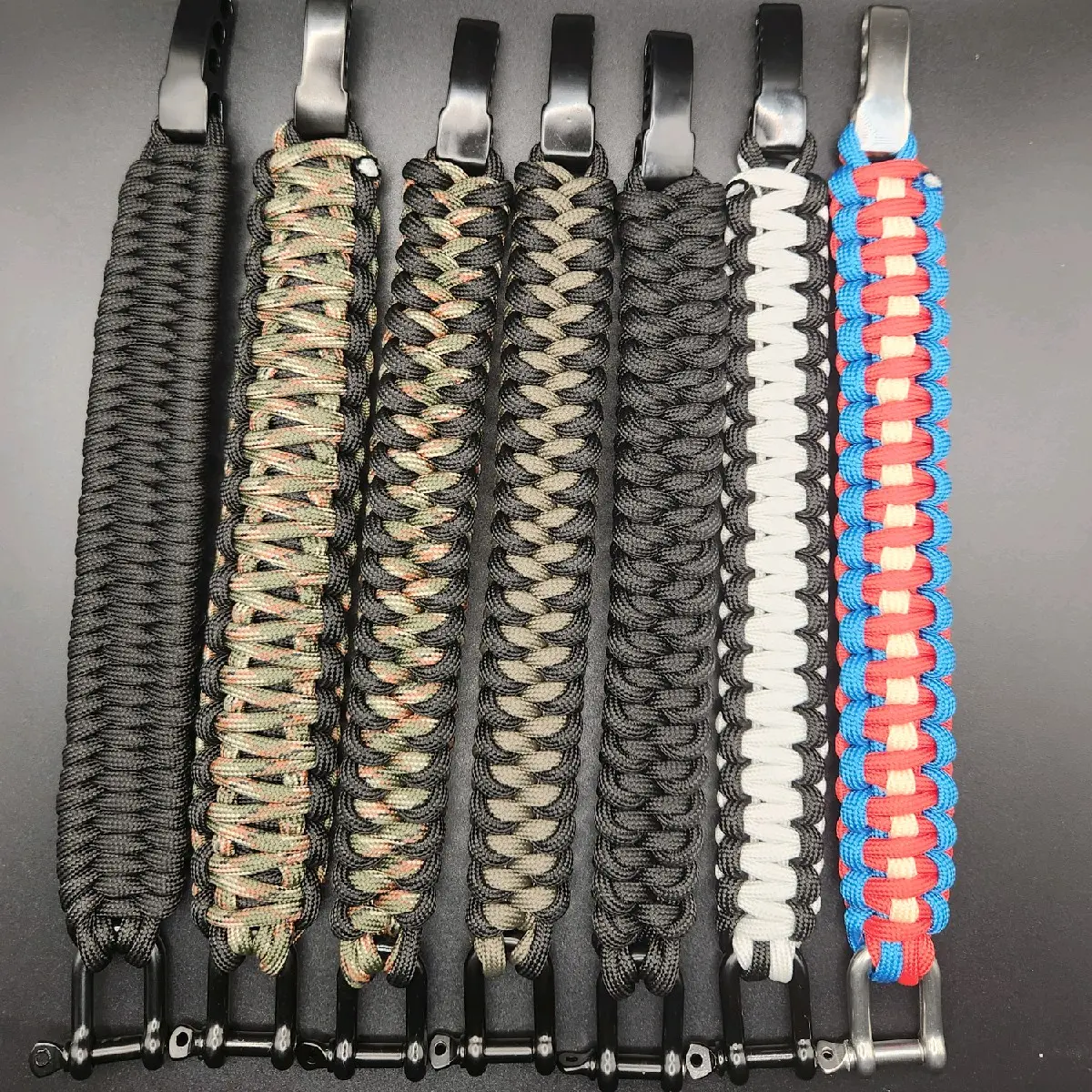 Survival Paracord bracelet Survival Paracord bracelet