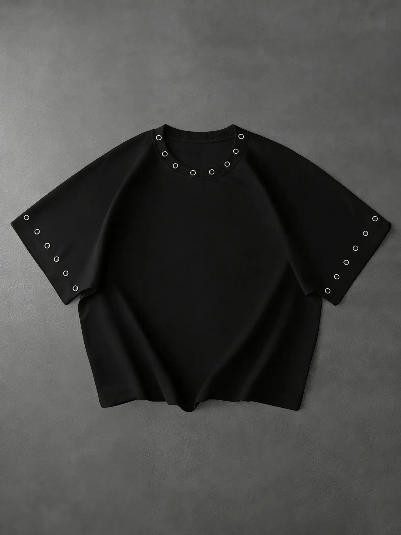 Men's short-sleeve T-shirt, Plain Tops featuring a cropped, Oversized silhouette with raglan-style batwing sleeves, crafted from 100% polyester fabric and finished with eyelet detailing, perfect for trendy, Casual Streetwear outfits
