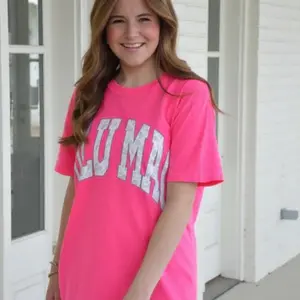 LULUMAC Pink Camo Lettering T-Shirt