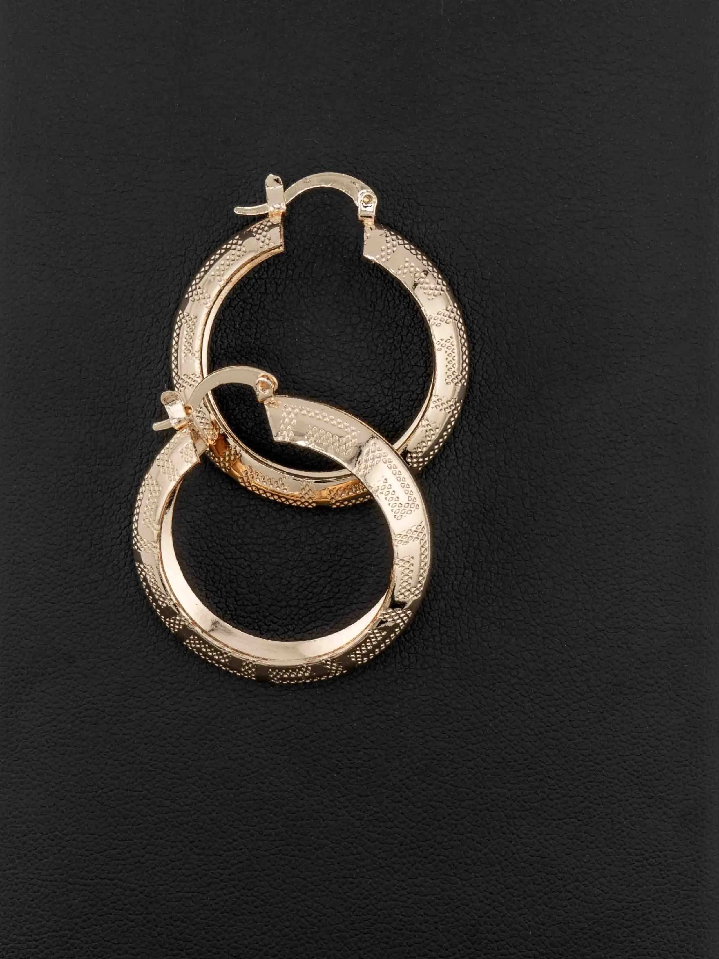 Incredible 8mm hoop earrings in gold-plated for mom