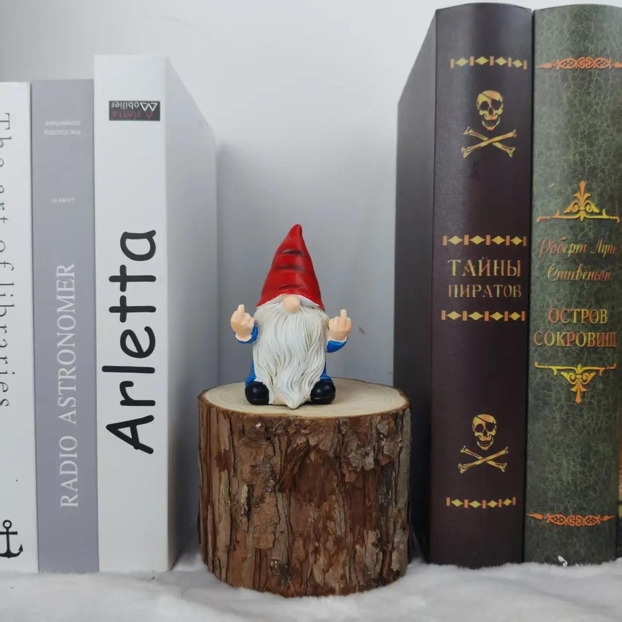 Middle Finger Gnome Statue, Naughty Garden Gnome Statue Decoration and Lawn Ornament - Funny Decorative Garden Gnomes for Outdoor or Home Decor, Resin Sculptures