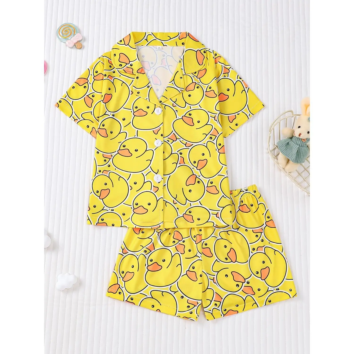 2-Piece Toddler Pajama Set with Adorable Yellow Duck Print, Soft Breathable Loungewear for Boys and Girls, Comfortable Home and Casual Wear for All Seasons