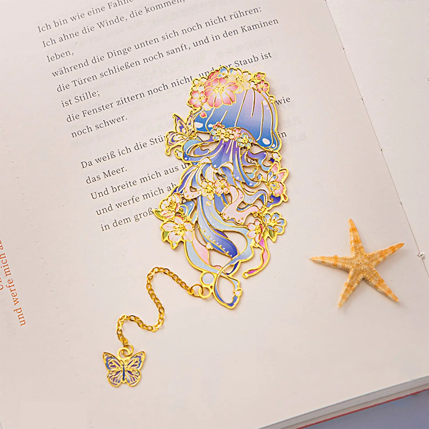 Mermaid Themed Metallic Bookmark with Chain Tassel, Book Accessories, 1 Count Hollow Out Bookmark, Book Page Marker for Home School Office Dormitory