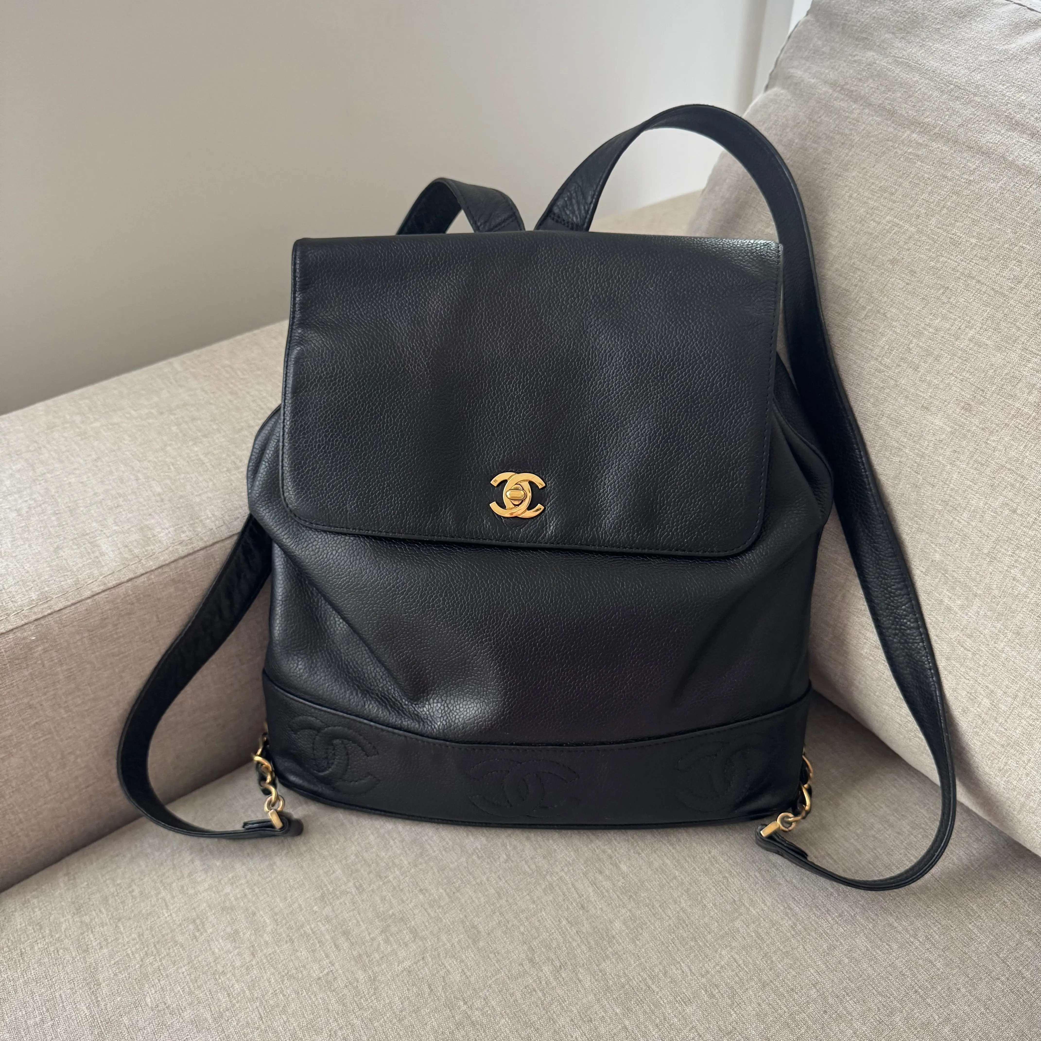 Pre-owned CHANEL Italy Travel bags Caviar Leather CC Backpack