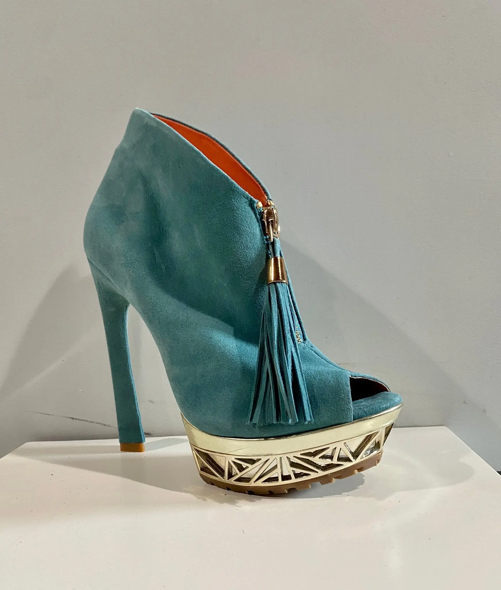 CAYE Teal Sample 5.5/6 High Heel Platform Shoes with Tassel Detail and Comfortable Fit for Women