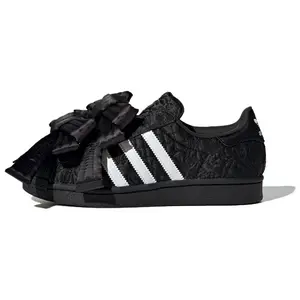Caroline Hu x Adidas Originals Superstar W Women's Low-Top Sneakers with Cushioning and Thin Sole in Black Trending Shoes, House White Official Shoes to Get / Maison Mihara