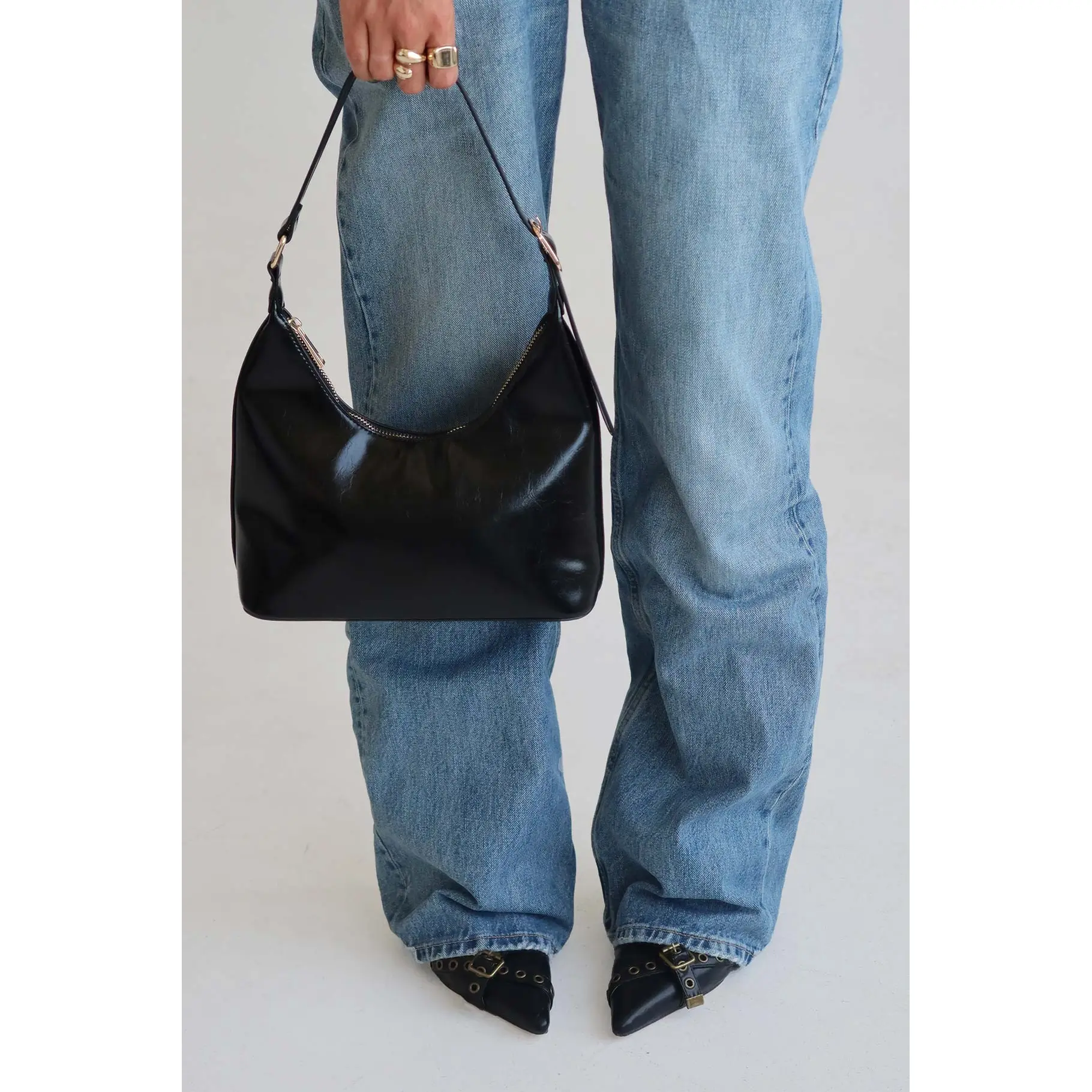 Glazier Shoulder Bag Black
