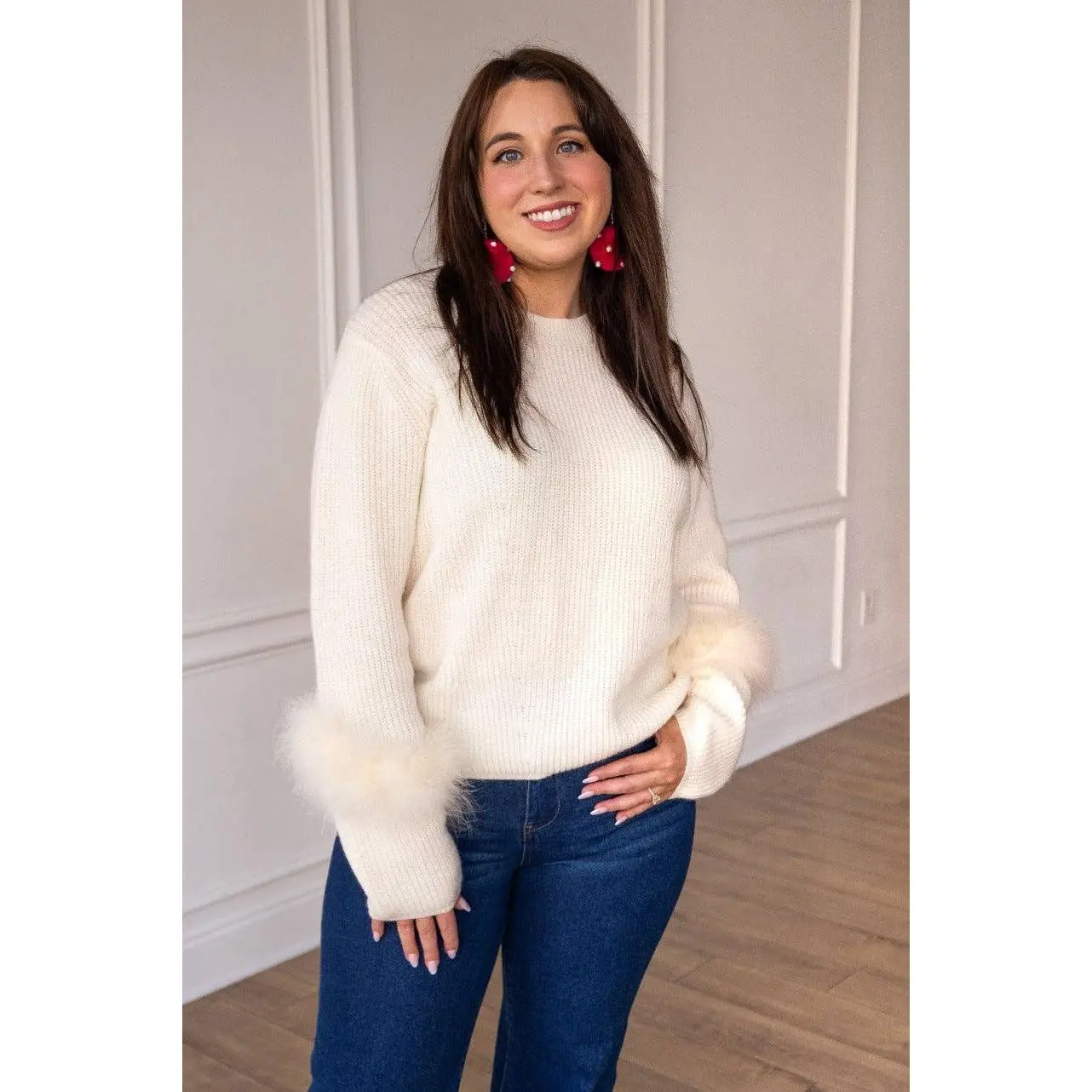Cream Knit Feather Sweater - Soft Knit Fabric, Comfortable Fit, Ideal for Layering, Versatile Styling Options