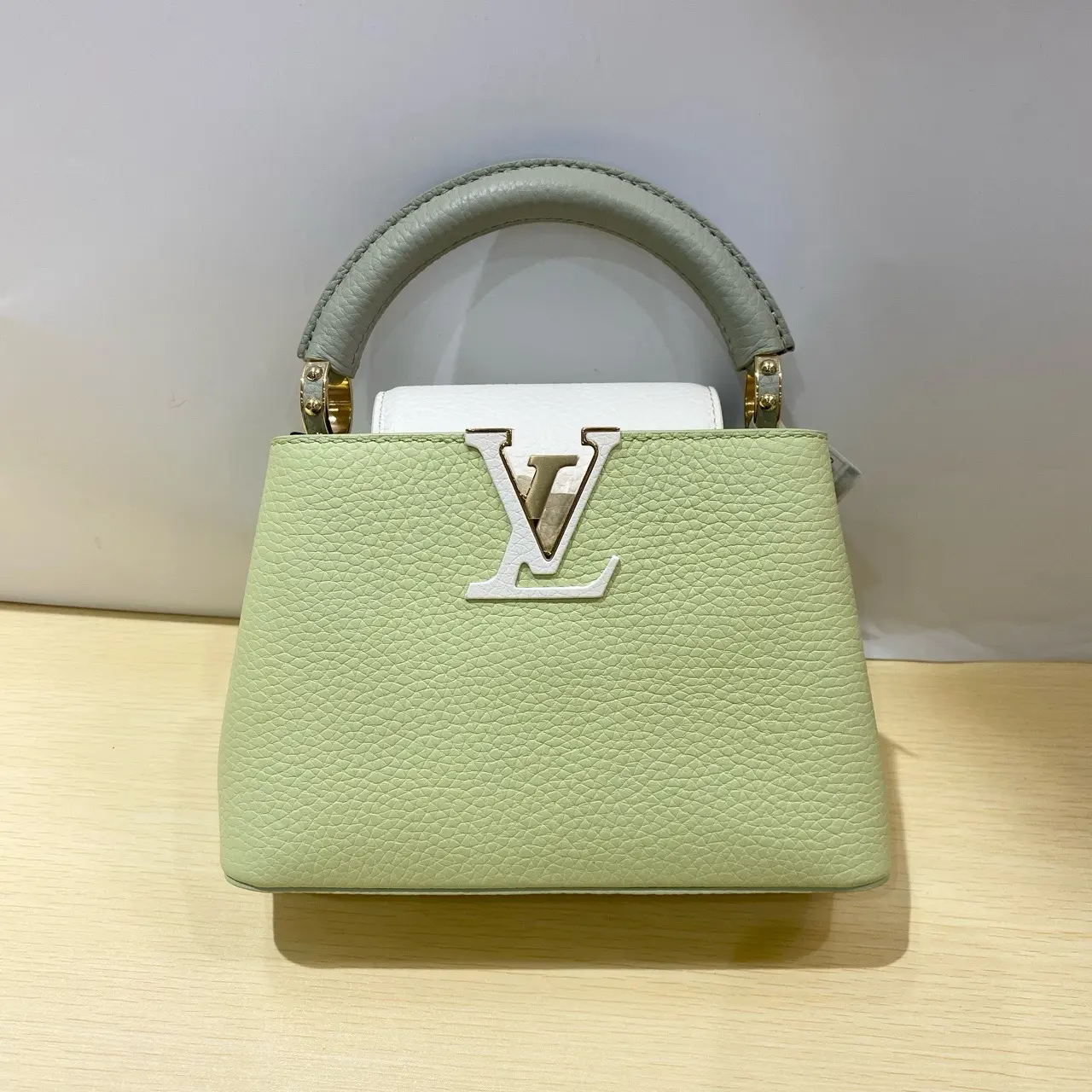 Pre-owned Louis Vuitton Capucines Nano Chip Version Top Handle Bag Avocado Green Triple Color Block (2500937)