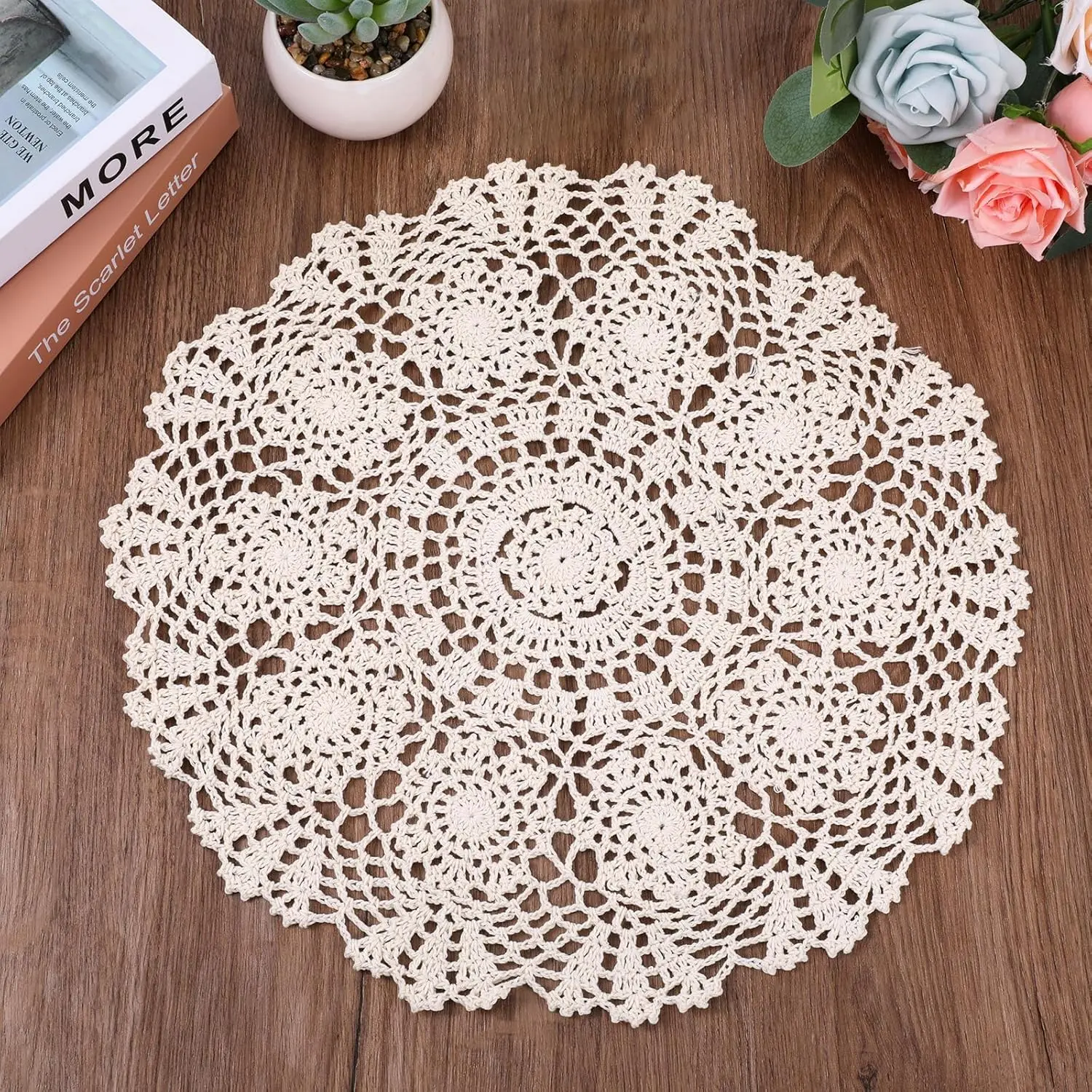 Vintage Round Crochet Cotton Table Doilies (Beige, 15.7×15.7in) - Durable Handmade Fabric Placemats & Coasters, Cake-Friendly Tableware, Easy to Dry Reusable Home Kitchen Decor for DIY Projects