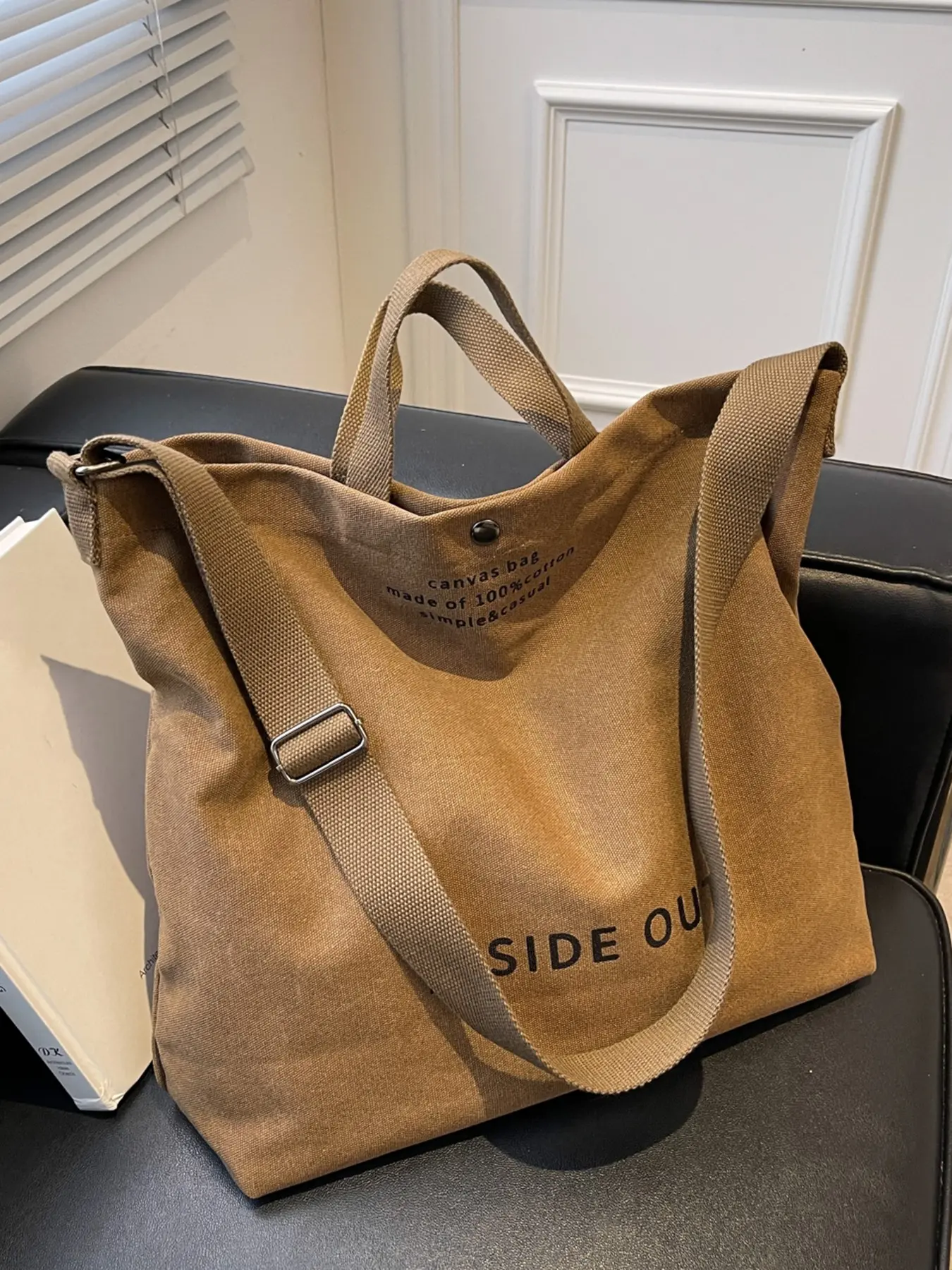 Niche design simple versatile one-shoulder messenger bag, Casual messenger bag, classic underarm bag, retro commuter bag suitable for daily travel, shopping, Canvas Bag