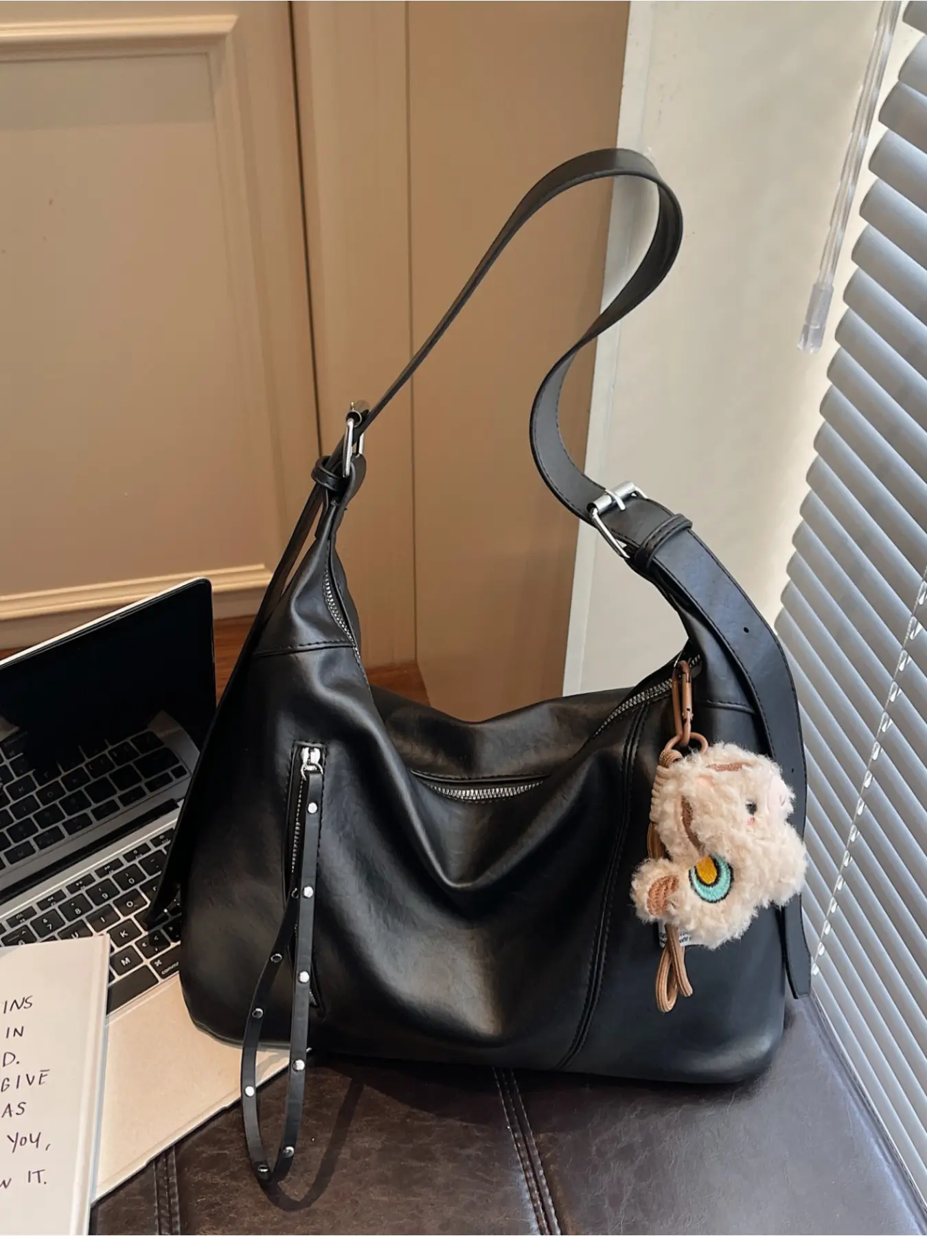 Everyday Sweet & Edgy Black Tote Bag Handbag Shoulder Bag Stylish Crossbody Bag Casual Crossbody Bag Soft leather texture, can be worn over the shoulder or crossbody Adorable lamb charm Commute and shopping bag Fashion Crossbody Bags Casual Commuting Bag