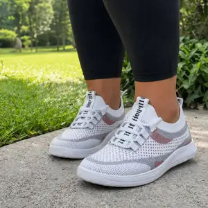 Ubetif women’s wide-toe shoes: durable casual shoes, lightweight hiking wide-fit shoes, comfortable styles suitable for wider feet, ideal for everyday wear; slip-on canvas shoes, trendy sports-casual shoes equipped with comfortable insoles. Sporty Low Top