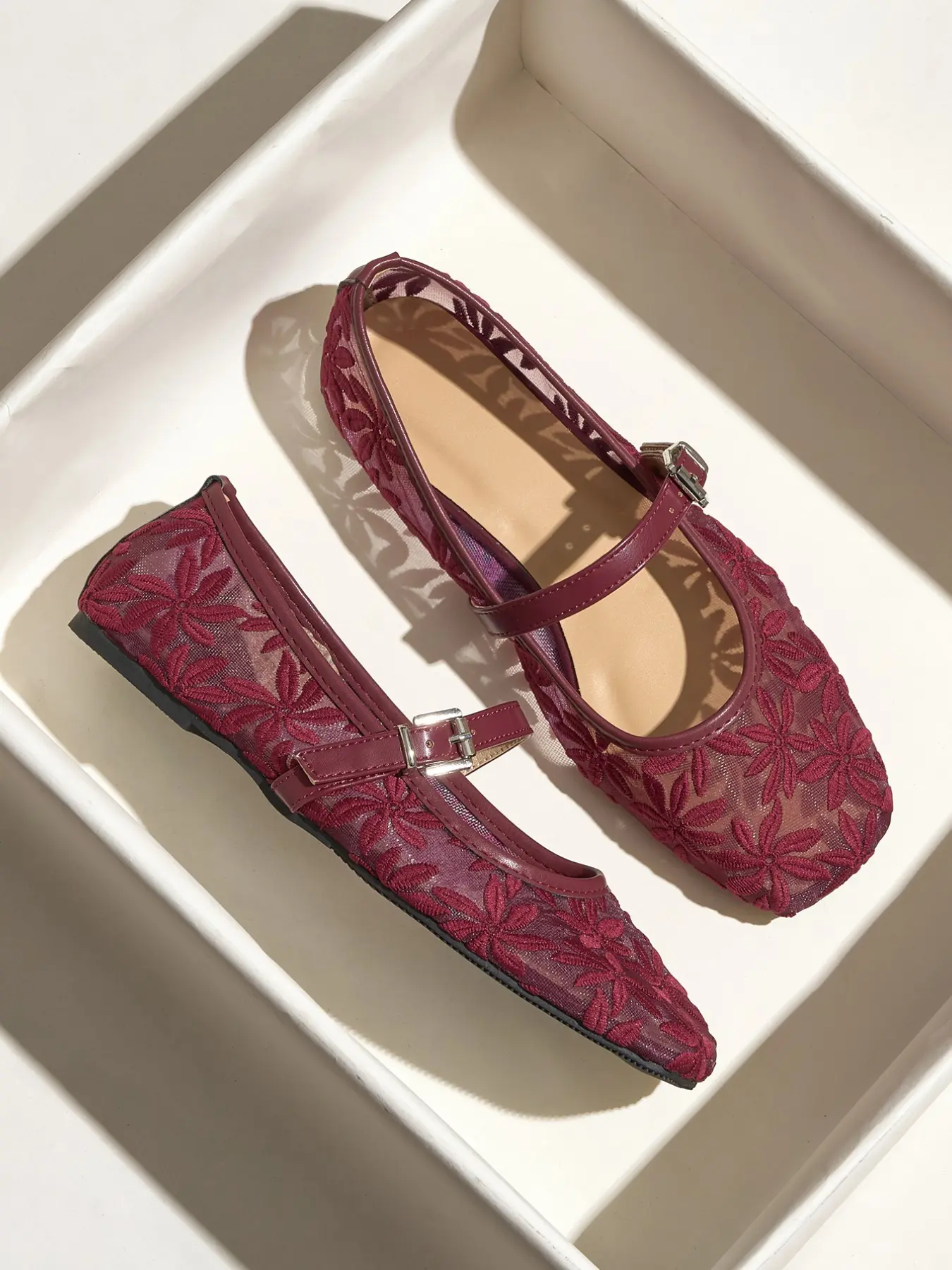 Women's Plus Size Classic Flat Ballet Shoes, Floral Embroidery Design, Summer Breathable Mesh Flats, Deep Blue Square Toe, Comfort Fashion Casual Summer Ballerina Flats, Versatile Flat Shoes, Floral Embroidered Shoes