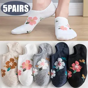 5 pairs of women's socks, fabric socks, invisible socks, non exposed socks, boat socks, breathable low cut socks, ankle socks, invisible socks, flat bottomed boat socks