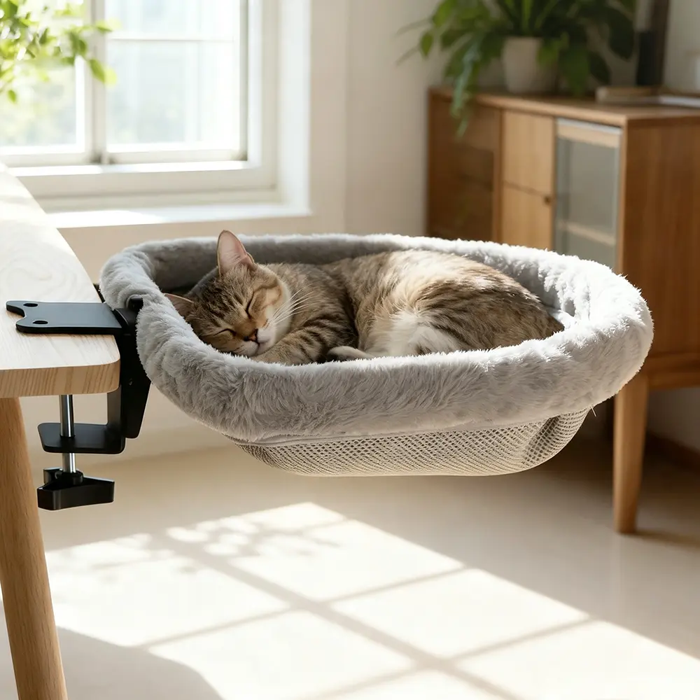 Cat Desk Bed  Cat Hammock, 360° Rotatable Desk Mount Cat Bed, Space Saving Soft Plush Cat Perch Nest, Perfect for Office/ Game TableFoldable Desktop Cat Bed for Indoor Cats Up To 40Lbs