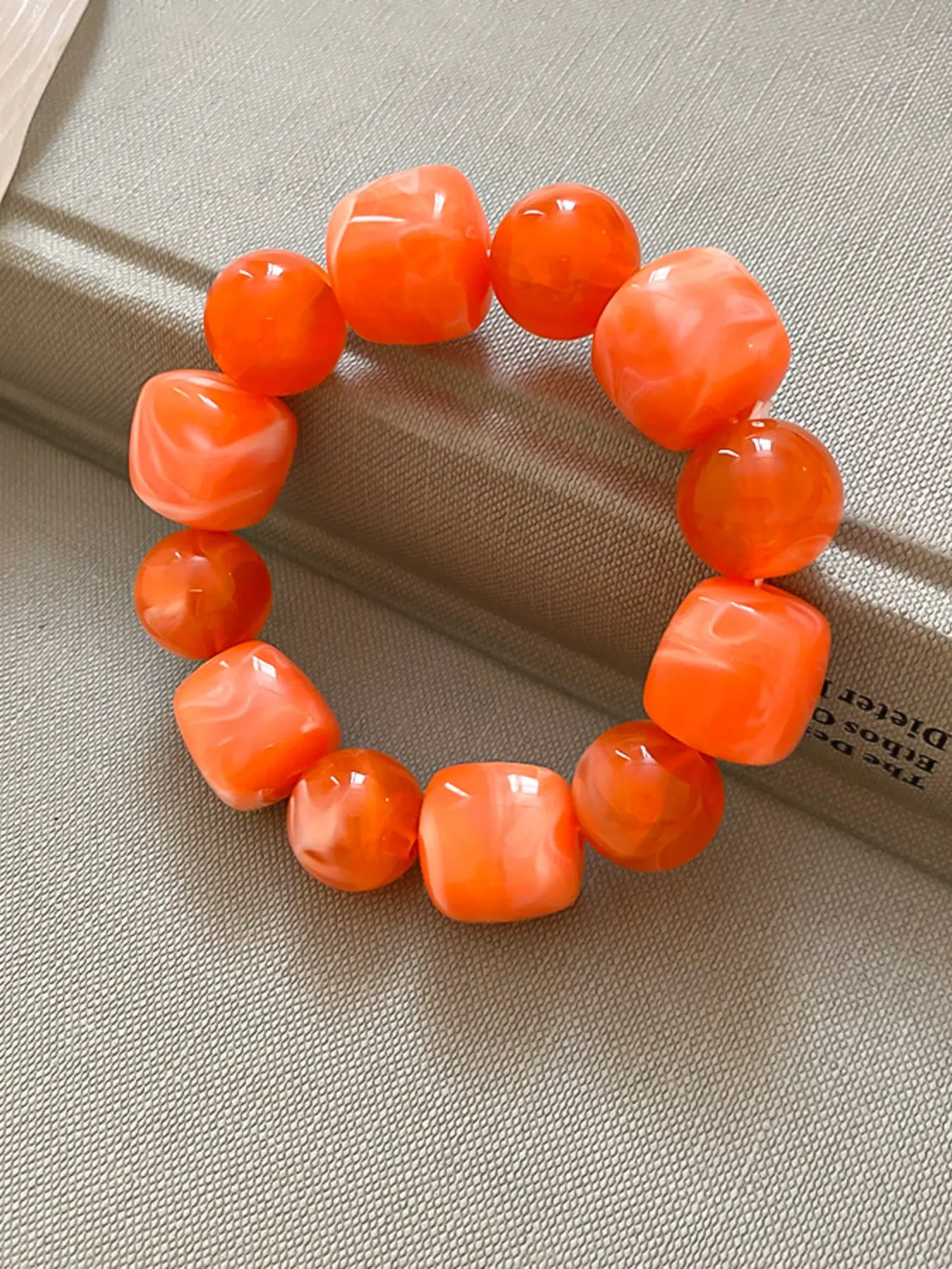 Chunky Acrylic Bubble Bead Bracelet for Women, Irregular Resin Ball Stretchable Fit Bracelet, Colorful Vintage Style, Statement Wrist Jewelry, Y2K Aesthetic, Daily Outfit Matching, Vacation Party Gift, Fashion bracelet, Fashionable Bracelet