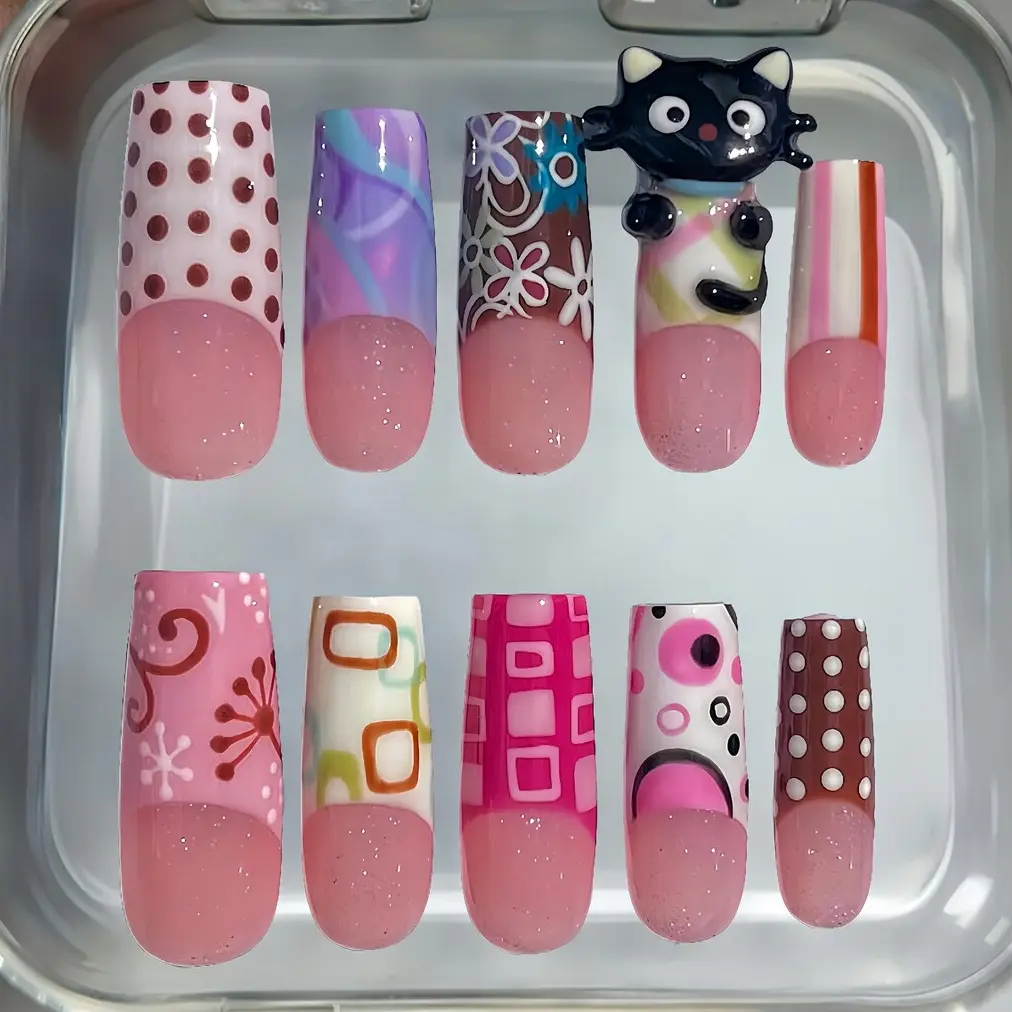 Handmade Kawaii 3D Cat Press On Nails, Retro Pop Art Nails, Gel Faux Acrylic Nails, Reusable Full Cover Nails, Cute Aesthetic Nail Set For Women