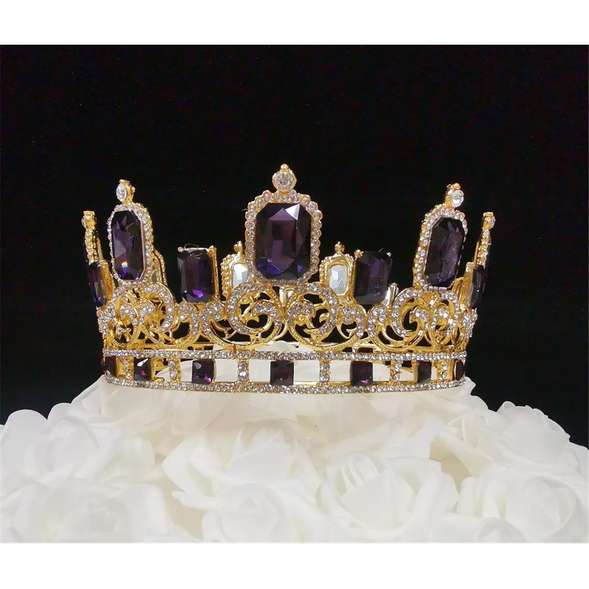 11.7 oz Large Purple King Crown Cake Topper