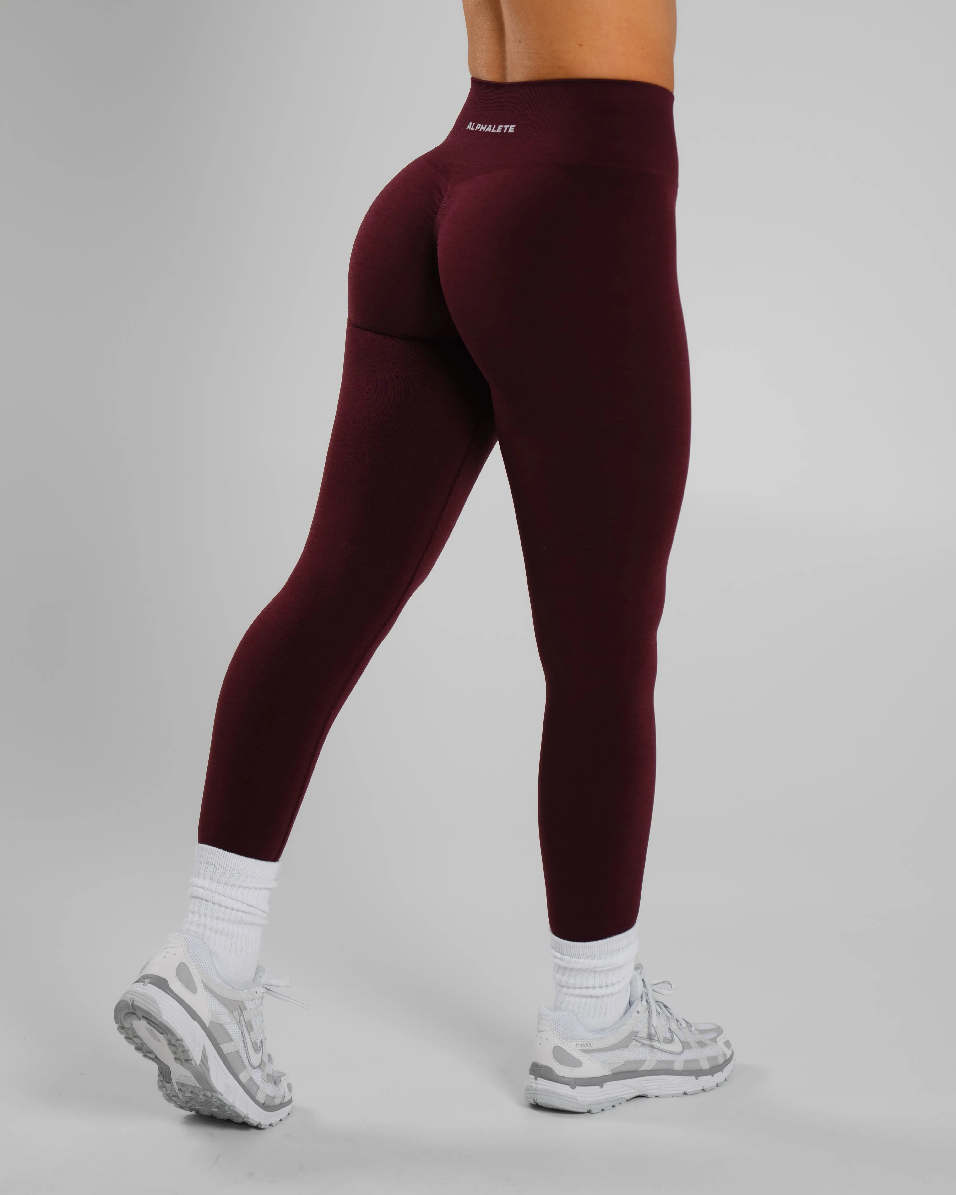 Amplify Ultra-High Rise Legging - Merlot