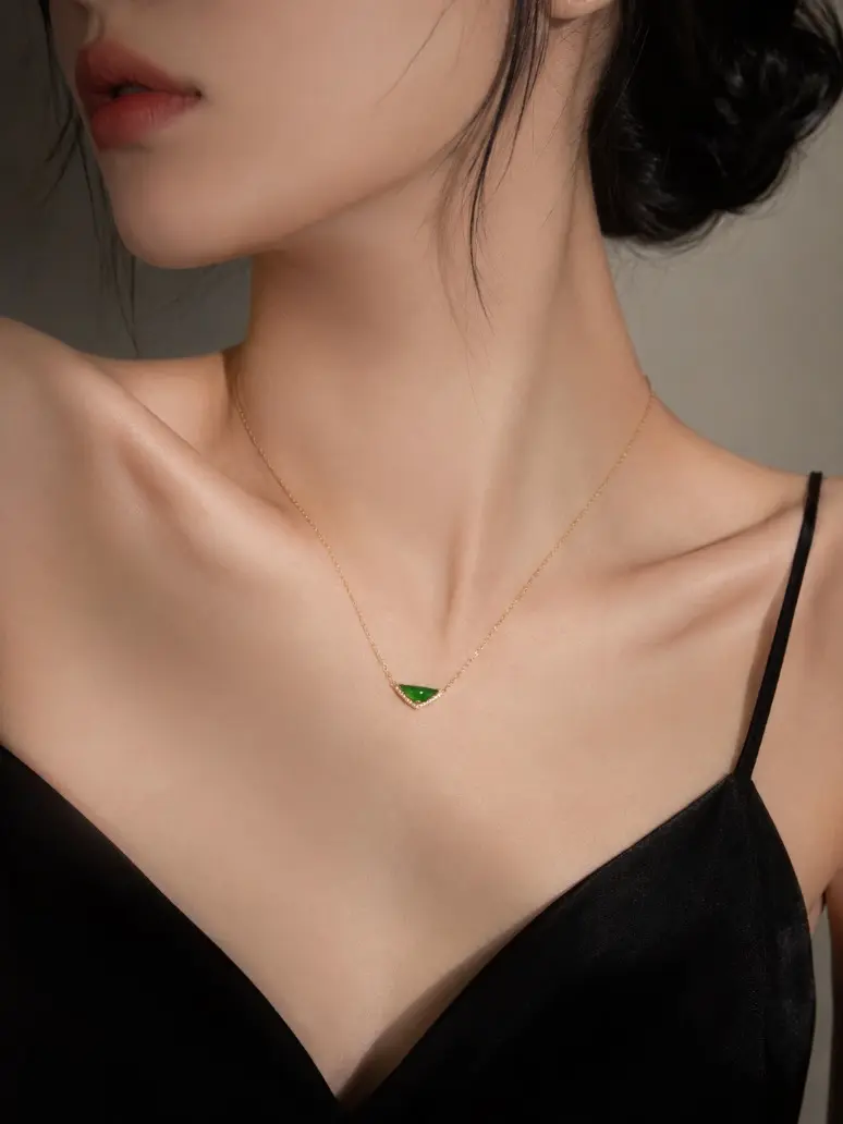 Women's Dainty Green Triangle Colored Necklace - Minimalist Gold-Tone Metal Coating Geometric Stone Pendant, Lightweight Daily Gold Aesthetic Jewelry, Stylish Accessories Colored Necklaces, Casual, Female, Fashionable Jewelry Accessories, Anyone Who Loves