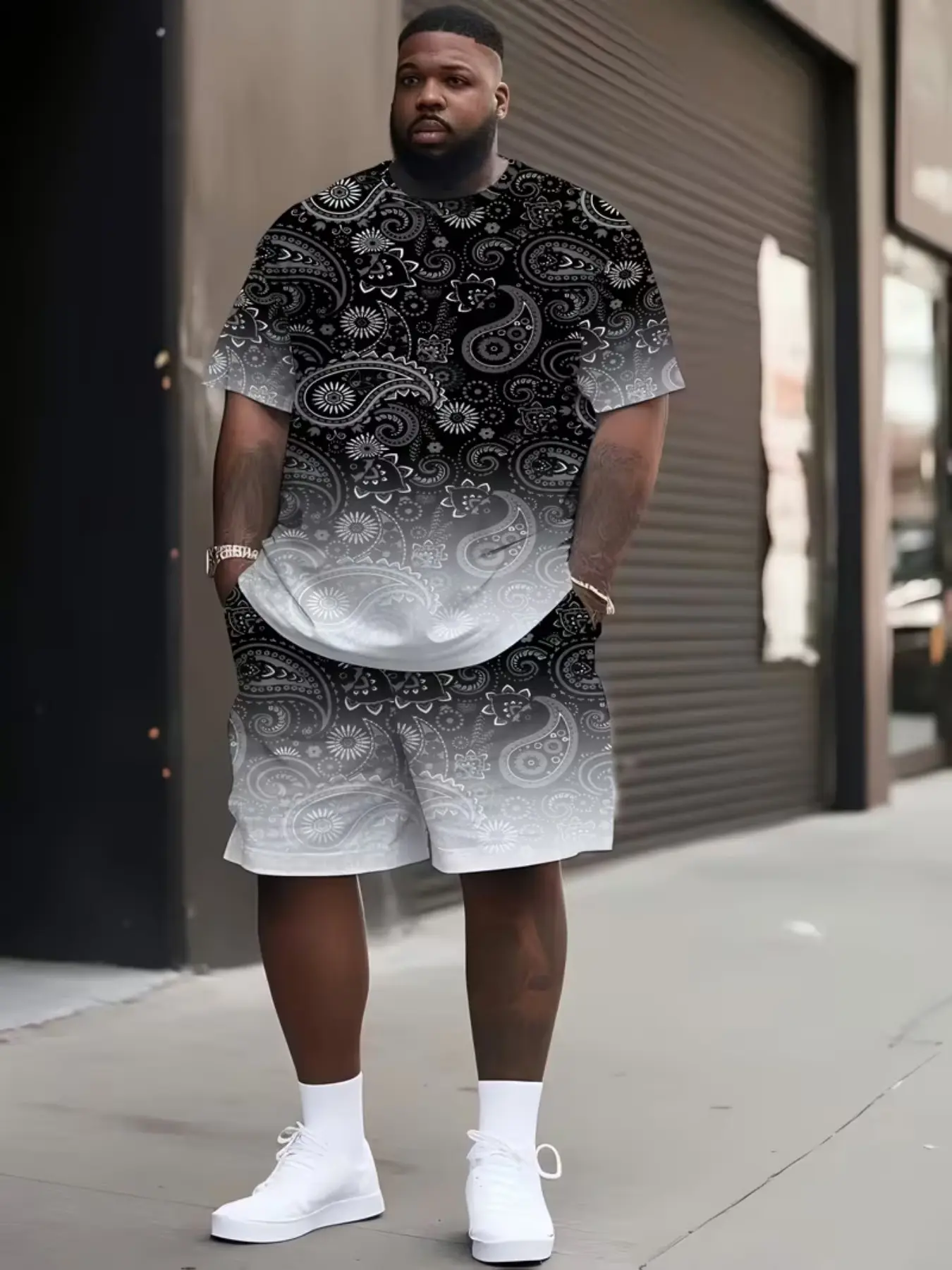 Men's Plus Size Streetwear Menswear Summer Tropical Set, Paisley Gradient Print Short Sleeve T-Shirt and Pocket Drawstring Shorts, Casual Outdoor Sportswear
