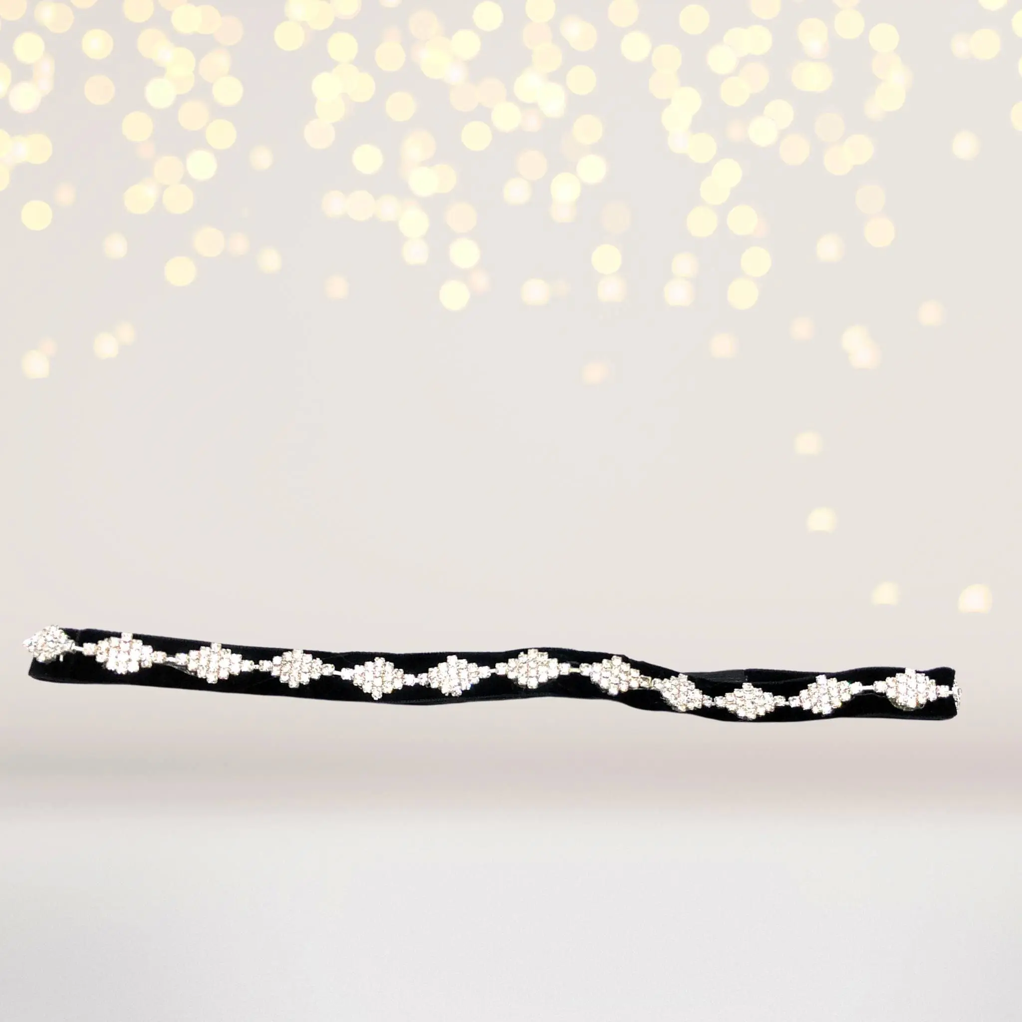 Rhinestone Headband for Women on a Black Velvet Base, Elegant Fashion Hair Accessory with a Comfortable Fit, 1 Size, One Size