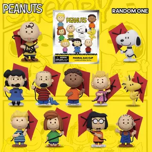 Official Peanuts Snoopy 3D Foam Bag Clip, Mystery Keychain for Backpacks Purses Lanyards, Collectible Surprise Gift, Viral Aesthetic Bag Charm