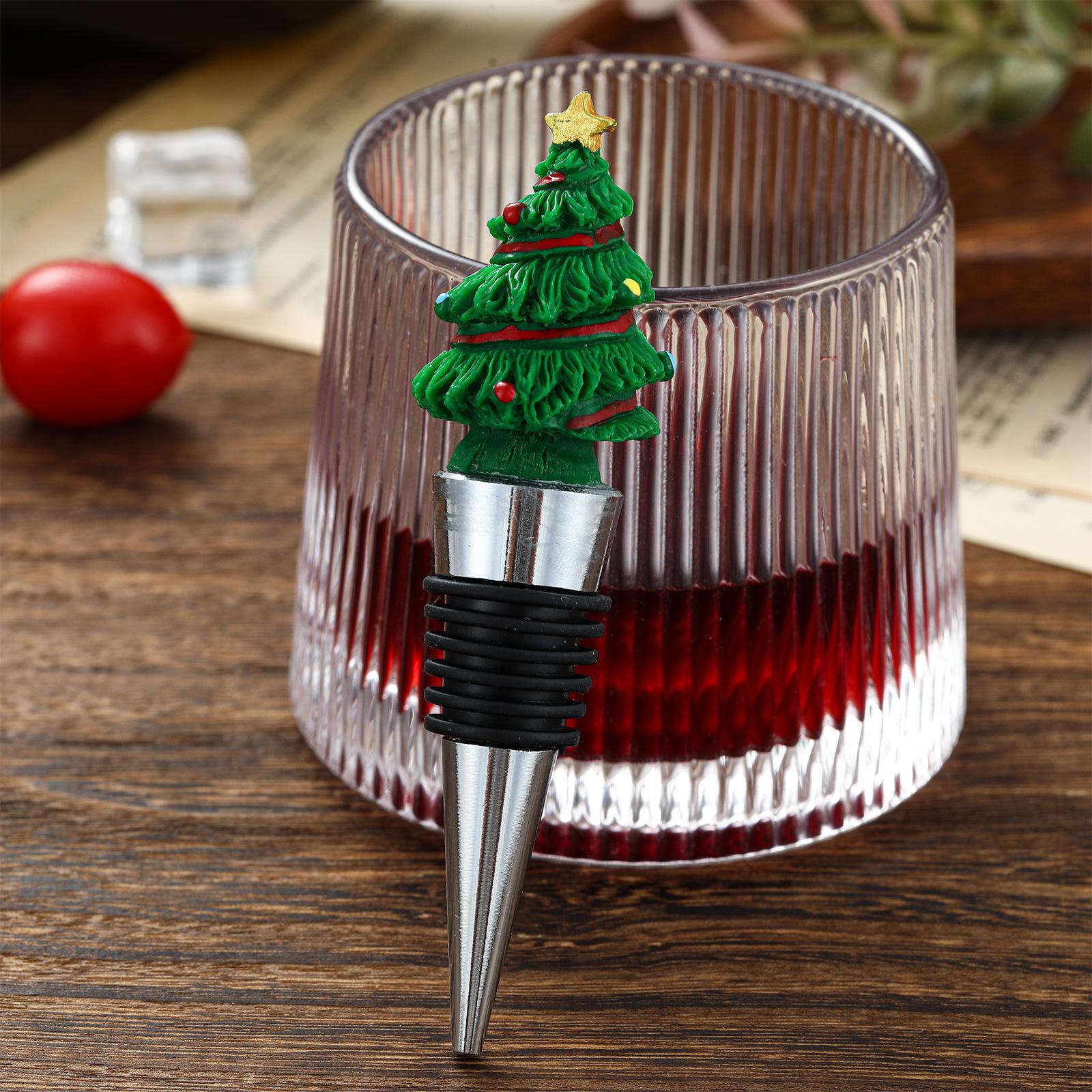 Classic Christmas Wreath Wine Stopper, Leak-Proof Seal for Wine & Champagne, Holiday Party Supply & Home Bar Decor