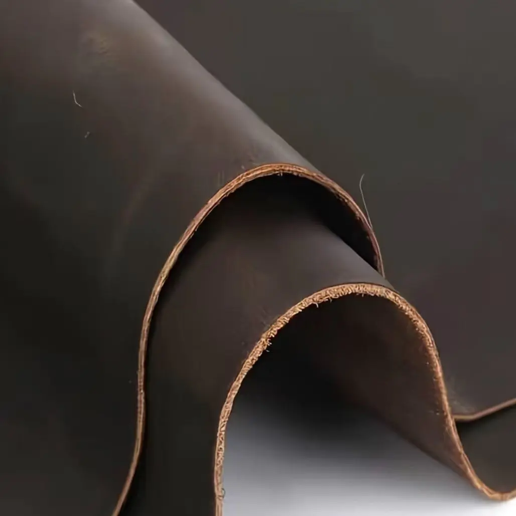 Premium Leather Material, High Quality Leather, Lightweight and Durable, 1.8-2.0mm Thickness, Coffee Color Oil Wax Crazy Horse Leather, Ideal for DIY Projects and Sofa Covers, Genuine Leather Cowhide