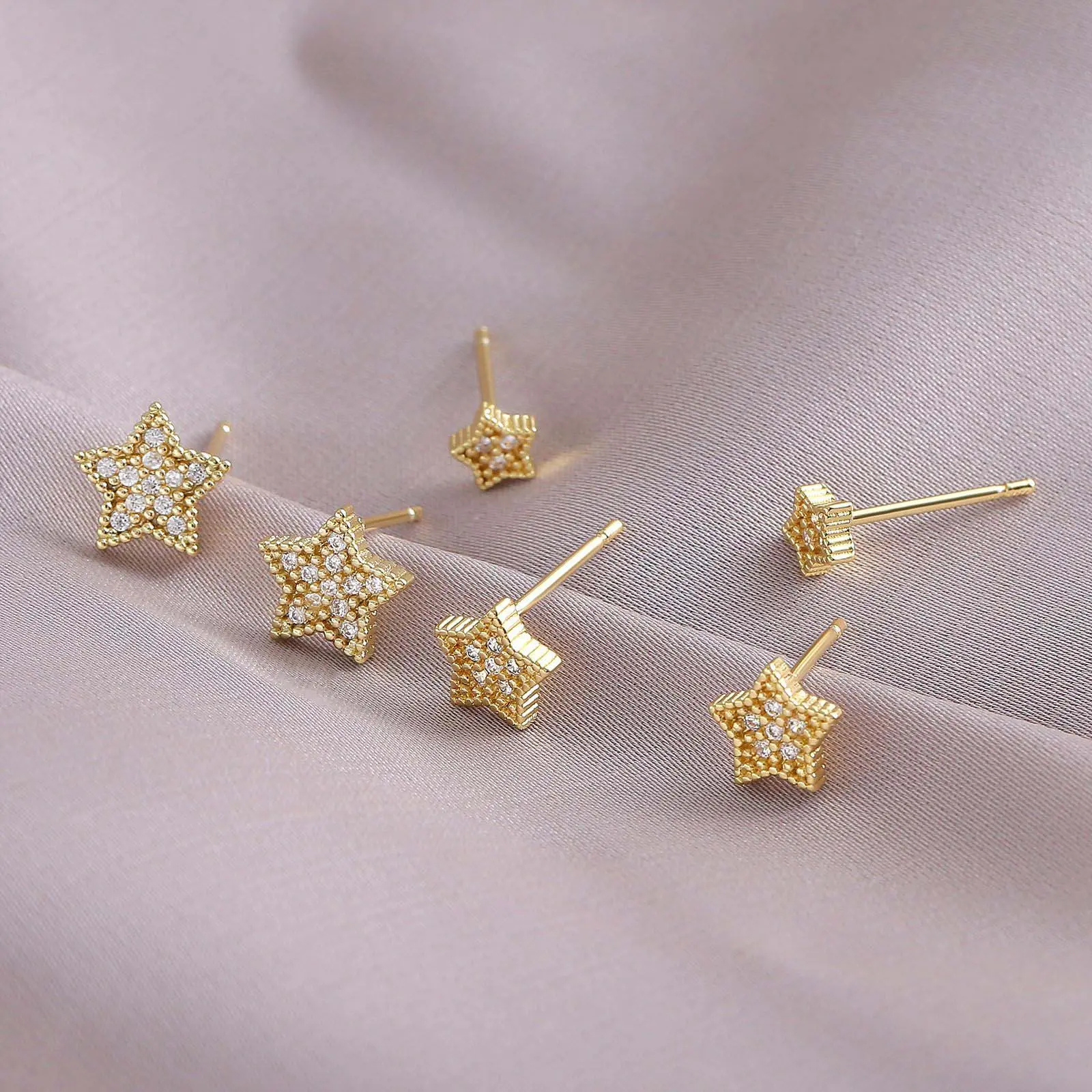 Optional size five-pointed star zircon earrings for men and women, daily holiday piercing jewelry gifts