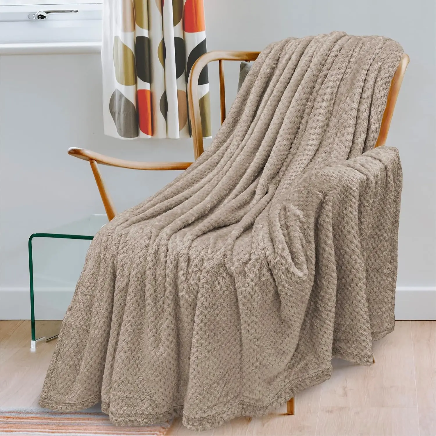 Lightweight Waffle Weave Blanket, Fleece Throw Blanket Faux Fur Throw Blanket Soft Flannel Throw for Couch, Bed, Office, Home Decor, Breathable Warm Throw for All Seasons, Perfect for Travel & Nap,Cozy Waffle Throw Blanket for Couch