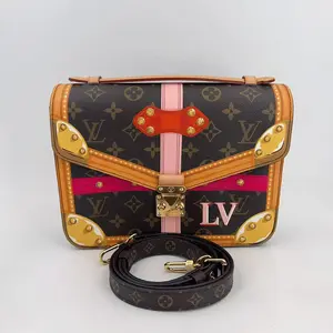 Pre-owned Louis Vuitton leather Shoulder Bags Monogram Summer Trunks Pochette Metis