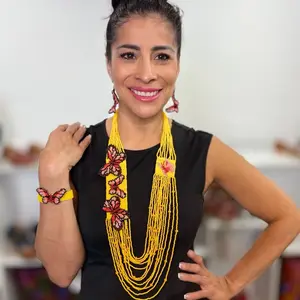 Collar mariposa Monarca - Handmade Mexican Necklace with Vibrant Glass Bead - hecho en Mexico - hecho a mano - collar mexicano indígena