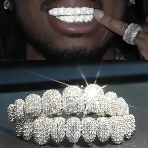 Big Shinning Bling Bling Iced Out Teeth Grillz Hip Hop Top & Bottom Grills Dental Mouth Punk Teeth Caps Cosplay Party TG134 Oral