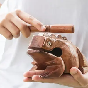 Hand Carved Wooden Frog Percussion Instrument with Stick, Eco-Friendly ASMR Croaking Sound Toy for ASMR Relaxation, Stress Relief Gift for Kids