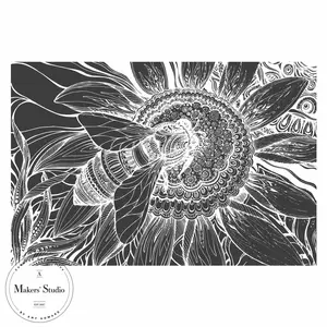 Polynesian Bee - Mesh Stencil 12x18