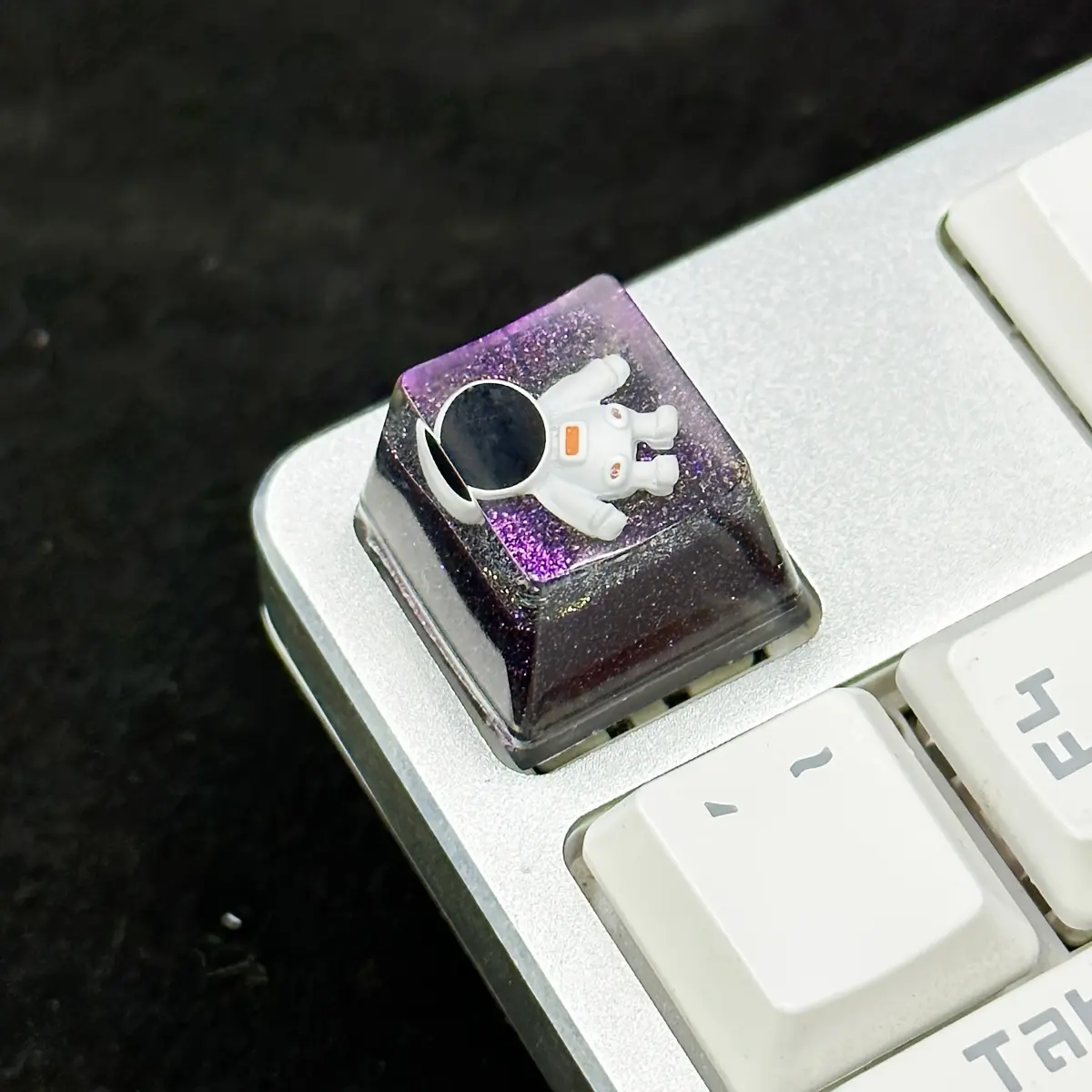 Handmade DIY Astronaut Keycaps for Mechanical Keyboards