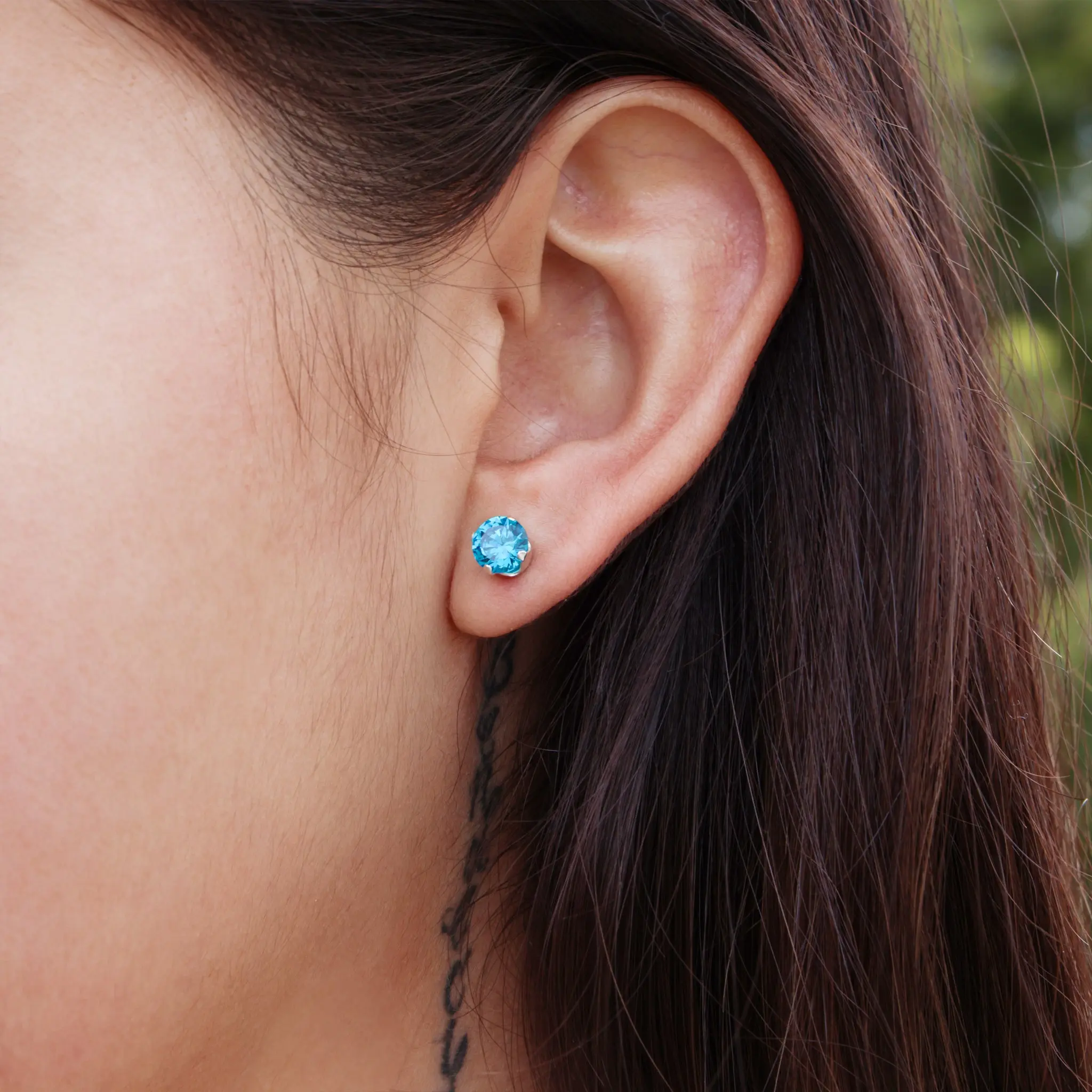 Women's 6mm Round Blue Topaz CZ Stud Earrings - 925 Silver