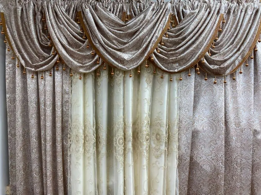 Vivi 11-Piece Luxury Curtain Set With Ruthland Panels & Backing